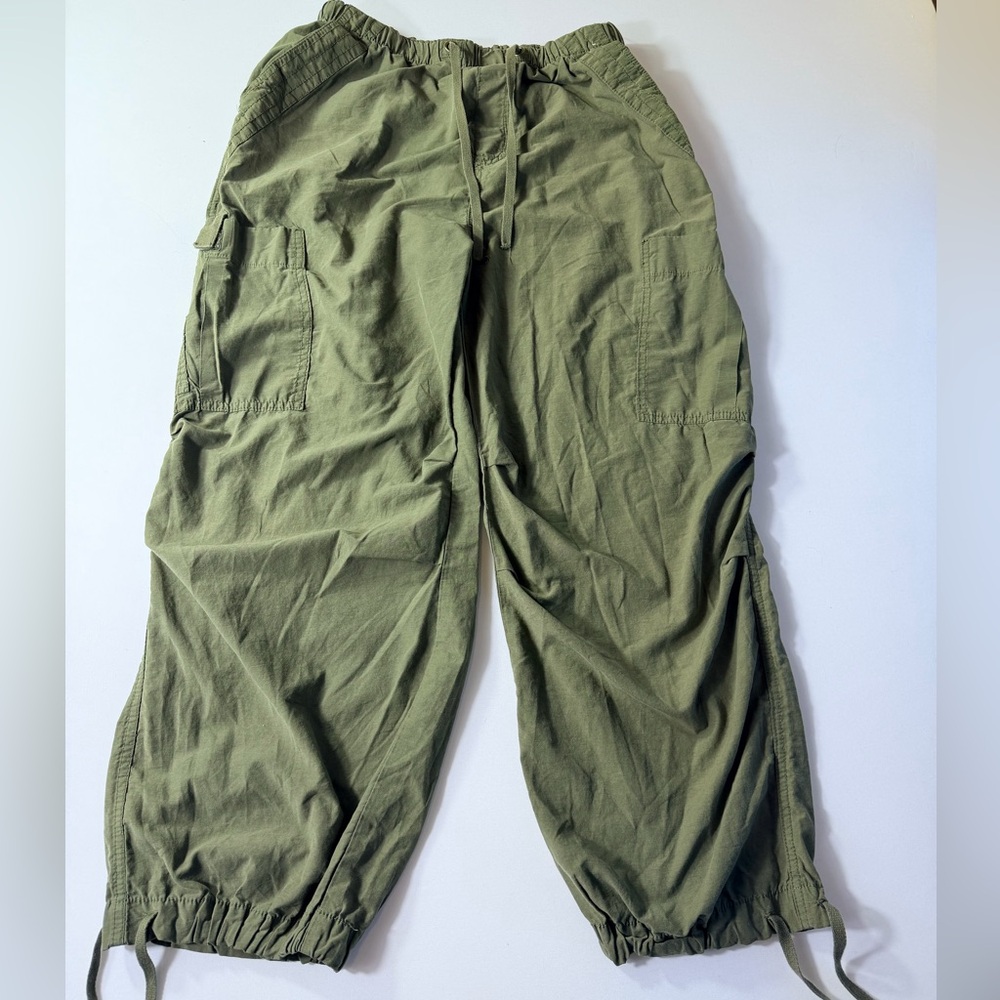Aeropostale Olive Parachute Cargo Pants